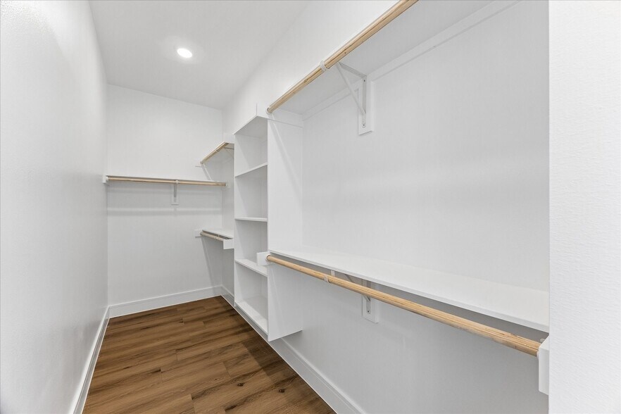 More Photos Of 5106 Ricky St, Houston Specialty For Sale