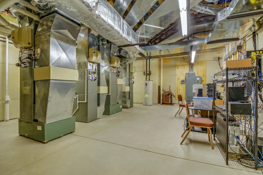 More Photos Of 659 W Hamilton Ave, Eau Claire Medical For Sale