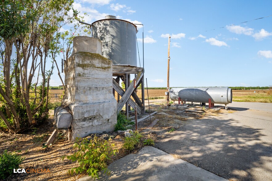 More Photos Of 15615 Magnolia Ave, Wasco Land For Sale