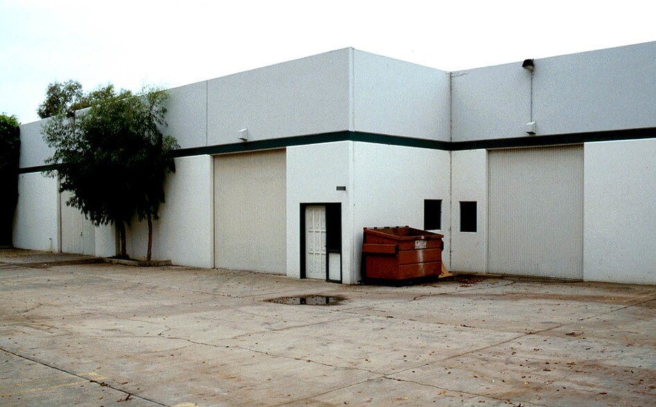 More Photos Of 6 Wrigley, Irvine Coworking Space