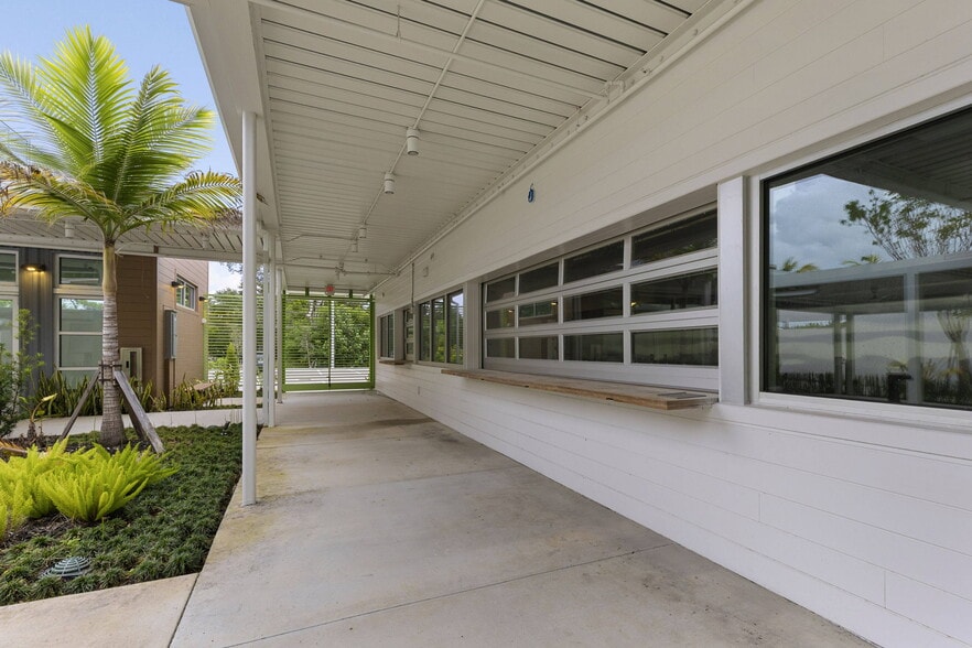 More Photos Of 3601 Bonita Beach Rd, Bonita Springs General Retail For Sale