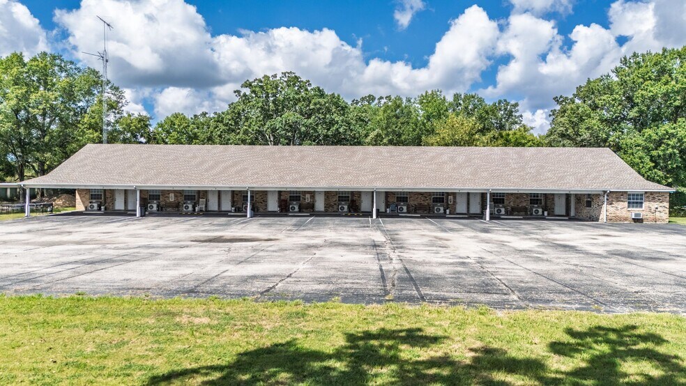 More Photos Of 9530 W FM 515, Alba Specialty For Sale