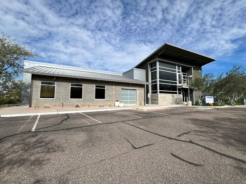 More Photos Of 9304 E Verde Grove Vw, Scottsdale Office For Lease