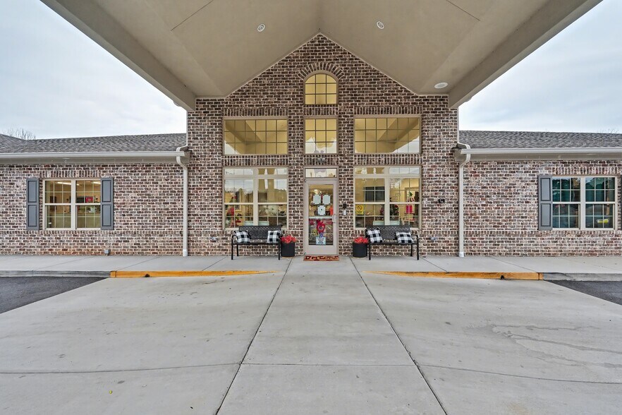 More Photos Of 3405 Legacy Academy Blvd, Cumming Daycare Center For Sale