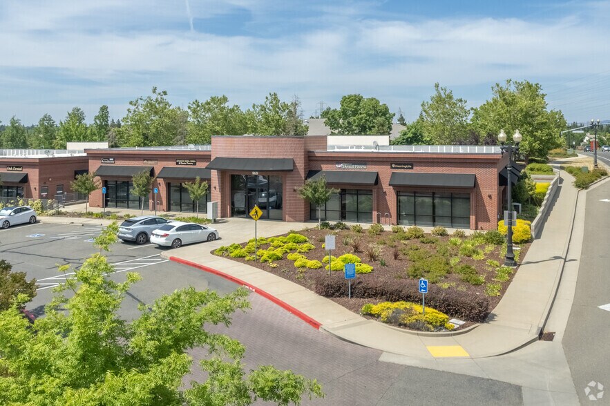 More Photos Of 750 Oak Avenue Pky, Folsom Office For Sale