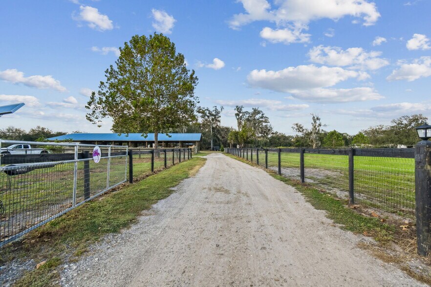 More Photos Of 0 Barton Road, Plant City Land For Sale