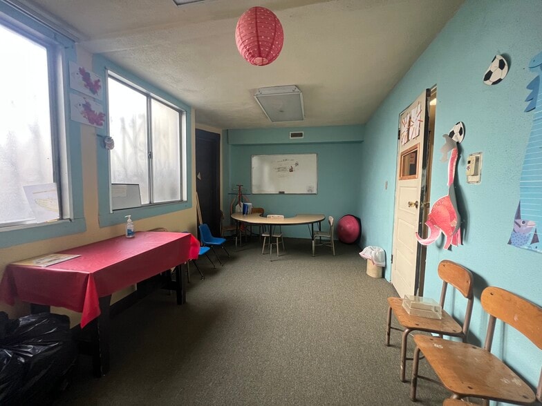 More Photos Of 213 S Breed St, Los Angeles Religious Facility For Sale