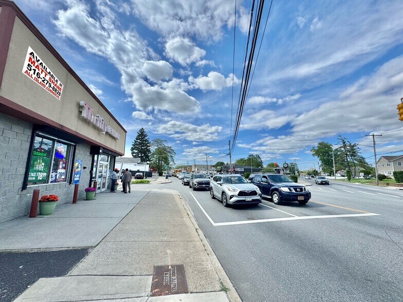 More Photos Of 926 Nassau Rd, Uniondale Freestanding For Sale