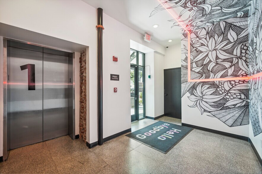 More Photos Of 461 N 3rd St, Philadelphia Office For Lease