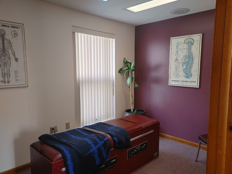 More Photos Of 1765 Centre St, West Roxbury Medical For Sale