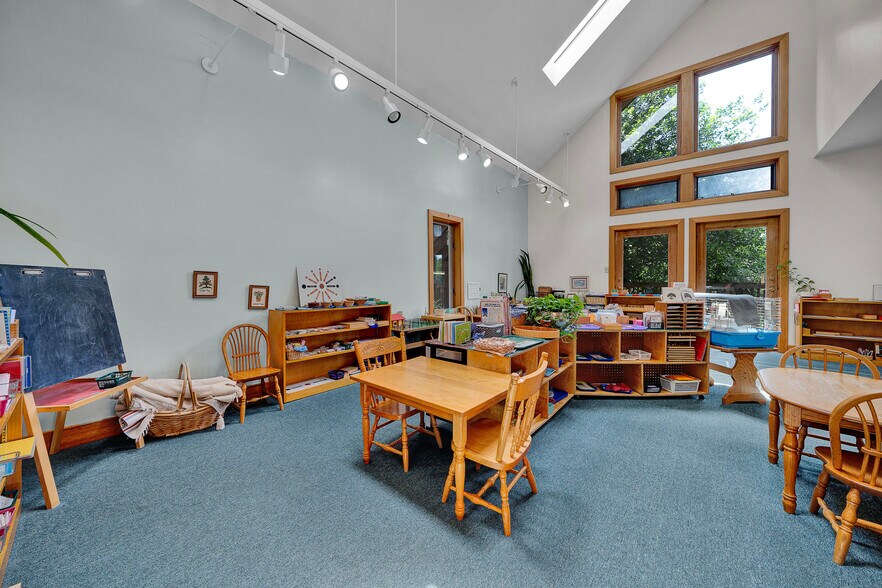 More Photos Of 188 W Ridge Pike, Royersford Schools For Sale