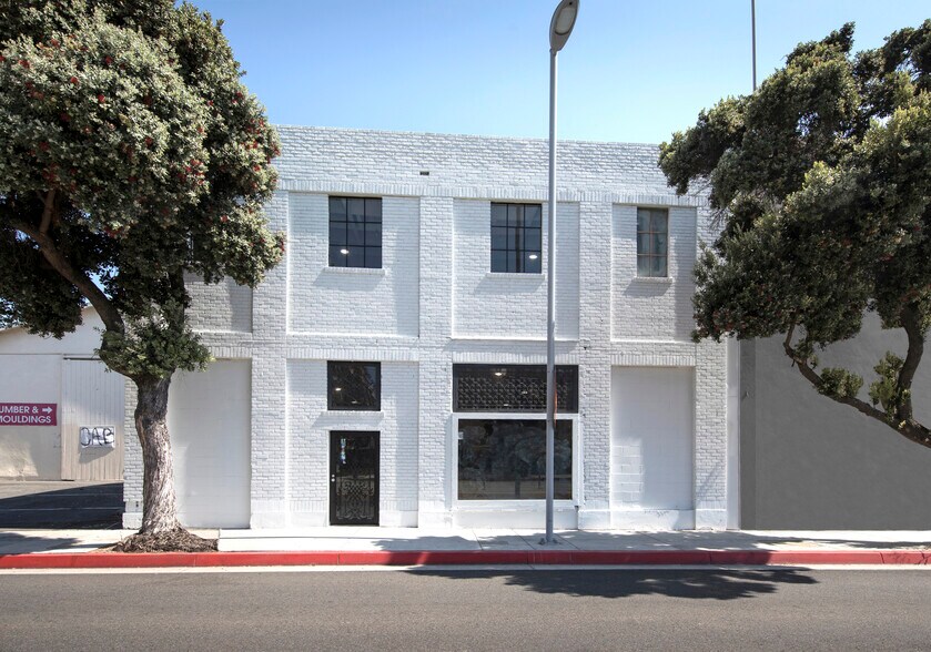 More Photos Of 700-716 Colorado Ave, Santa Monica Industrial For Sale