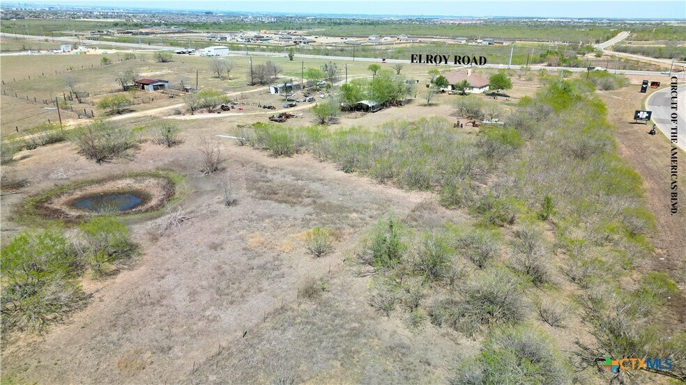 More Photos Of 7710 Elroy rd, Del Valle Land For Sale