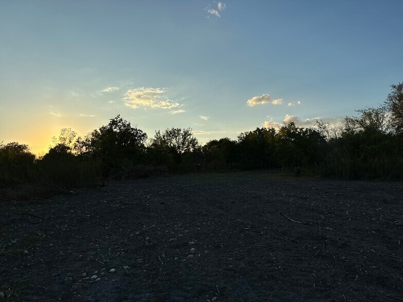More Photos Of 00 Hwy 90 w, Castroville Land For Sale