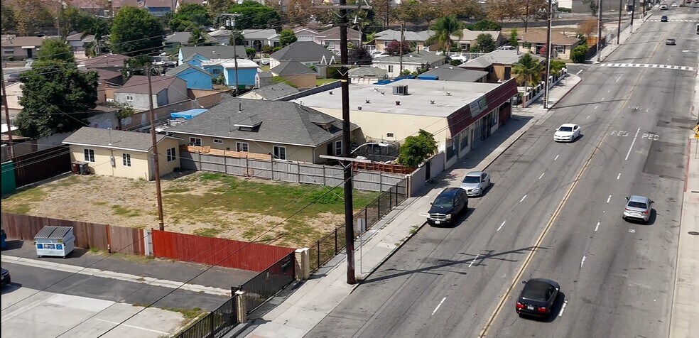 More Photos Of 546 W Compton Blvd, Compton Restaurant For Sale