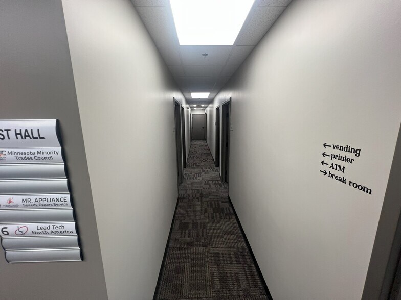 More Photos Of 300 3rd Ave SE, Rochester Coworking Space