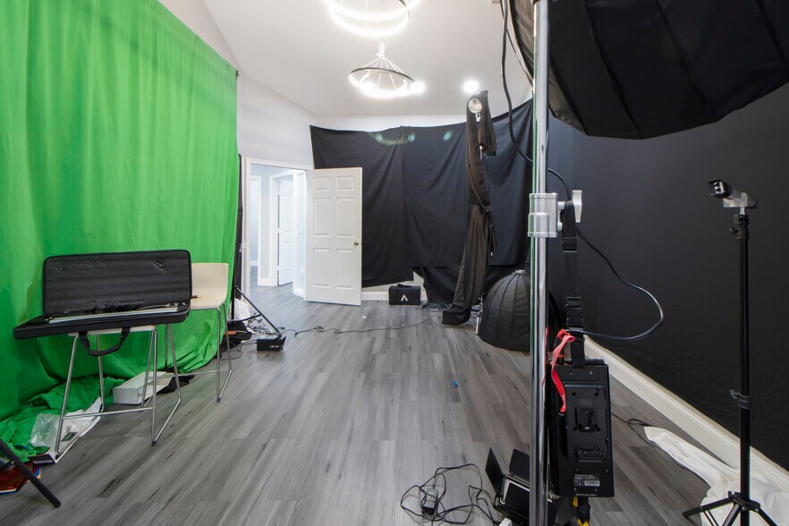 More Photos Of 4200 Evergreen Ln, Annandale Medical For Sale
