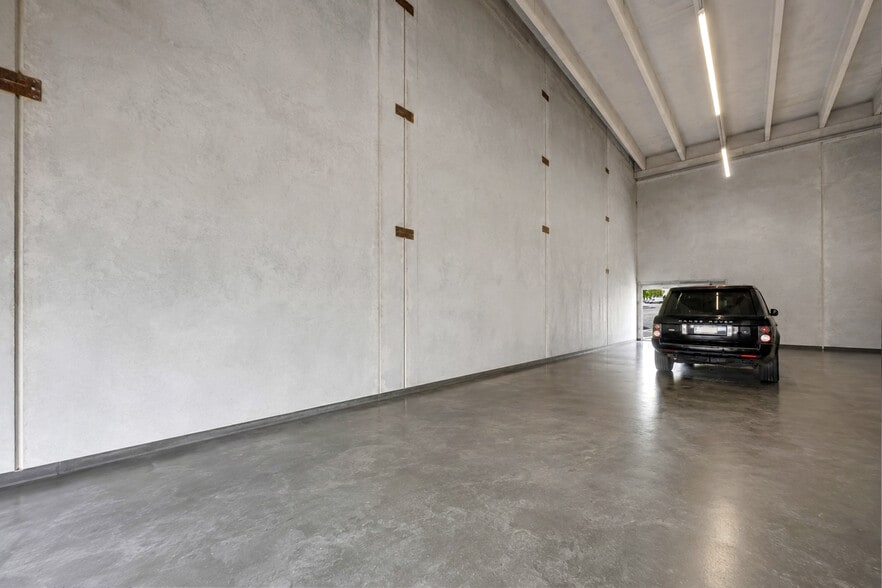 More Photos Of 1091 NW 31st Ave, Pompano Beach Warehouse For Lease