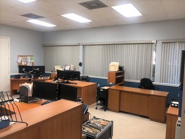 More Photos Of 1455 W Newport Center Dr, Deerfield Beach Warehouse For Sale