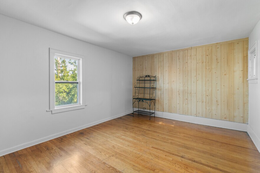 More Photos Of 1305 Brown St, Akron Storefront Retail Residential For Sale