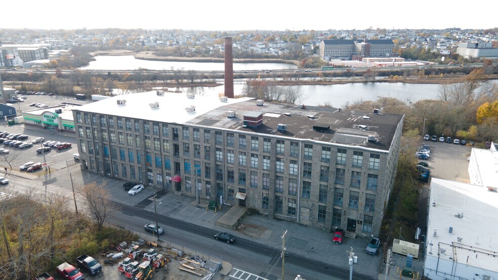 More Photos Of 451 Quarry St, Fall River Manufacturing For Lease