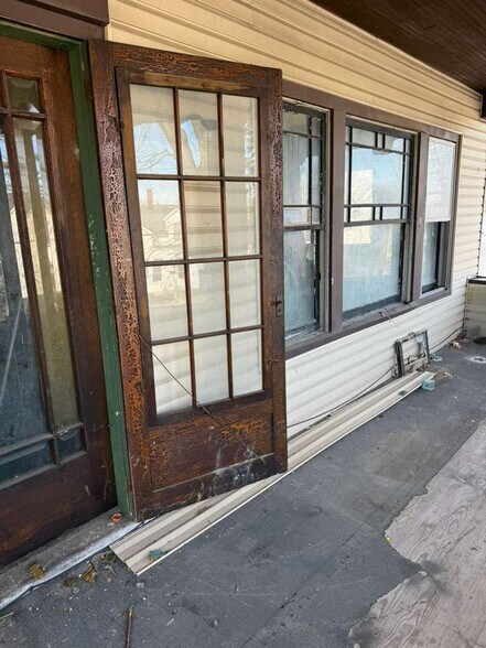 More Photos Of 569 E Church St, Marion Apartments For Sale