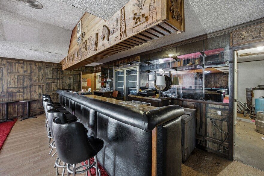 More Photos Of 362160 US 64, Cleveland Restaurant For Sale