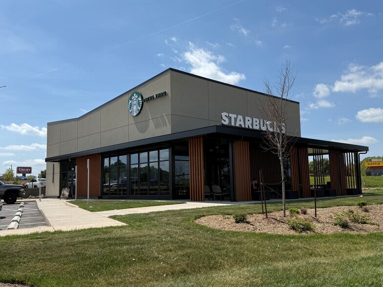 More Photos Of 3227 W Gate City Blvd, Greensboro Land For Lease