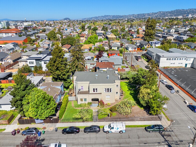 More Photos Of 1036 60th St, Emeryville Apartments For Sale