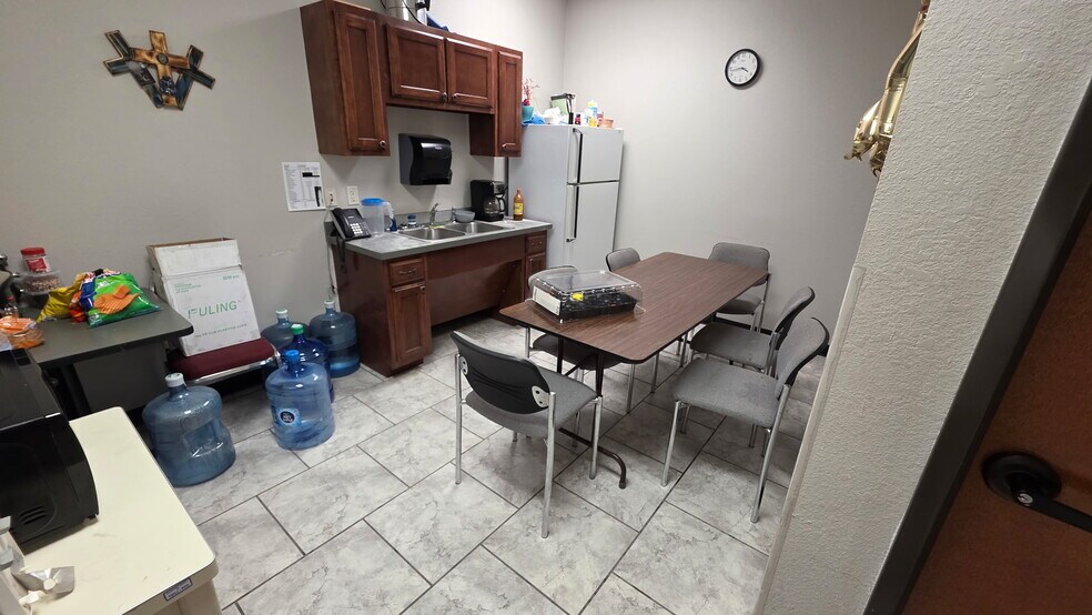 More Photos Of 3900 TX-158, Midland Loft Creative Space For Lease