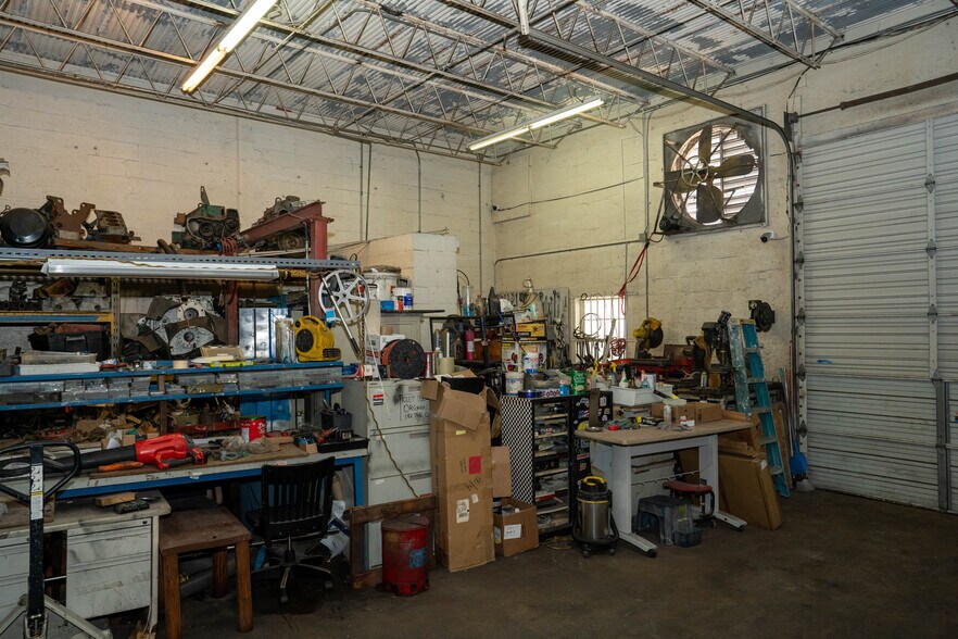 More Photos Of 1800-1812 SW 7th Ave, Pompano Beach Warehouse For Sale