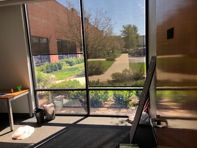 More Photos Of 14701 Cumberland Rd, Noblesville Research And Development For Lease