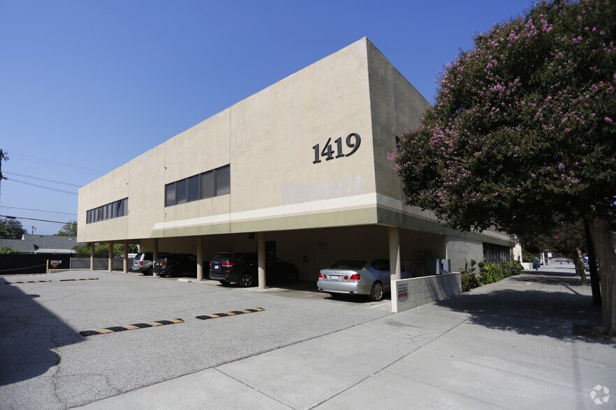 More Photos Of 1419 N San Fernando Blvd, Burbank Office For Lease