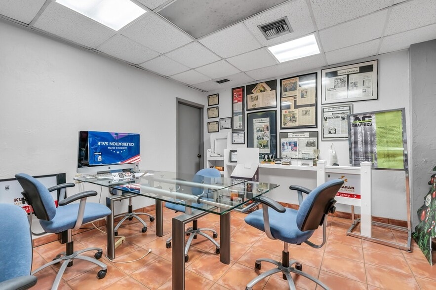 More Photos Of 1060 E 24th St, Hialeah Warehouse For Sale