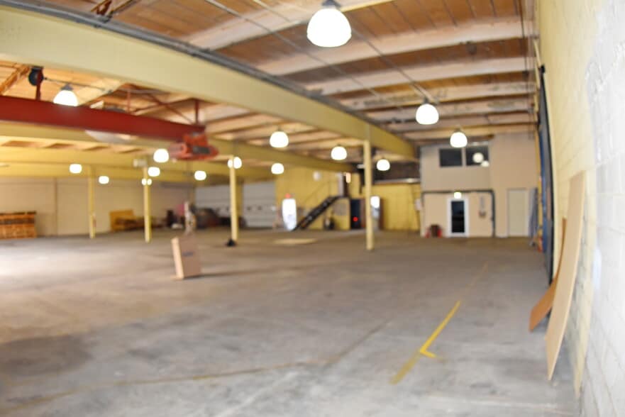 More Photos Of 176 New Jersey 50 Landing, Corbin City Warehouse For Sale