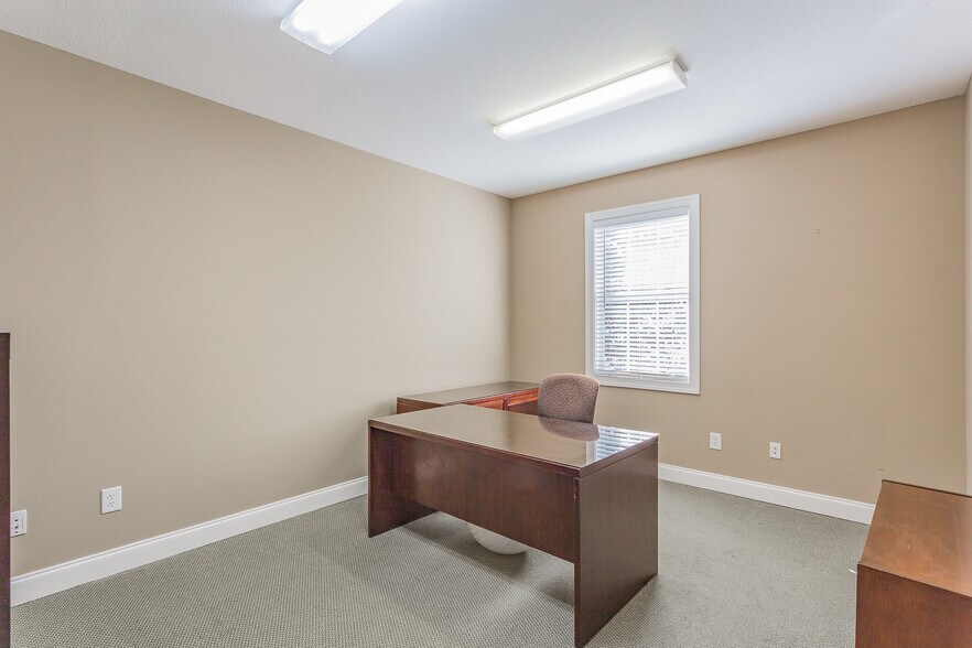 More Photos Of 3222 Ocoee St, Cleveland Medical For Sale