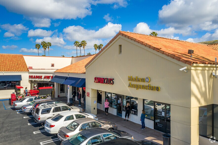 More Photos Of 638 Camino De Los Mares, San Clemente General Retail For Lease