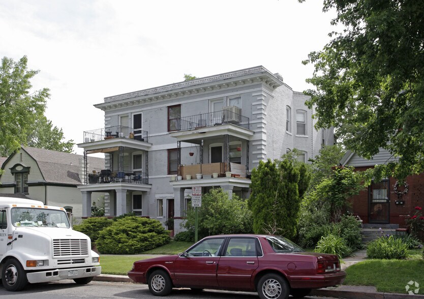 Primary Photo Of 1560 Gilpin St, Denver Apartments For Sale