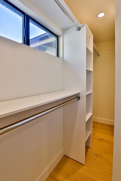 More Photos Of 22227 Pacific Coast Hwy, Malibu Apartments For Sale