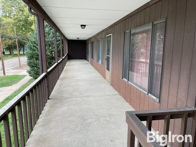 More Photos Of 130 S 5th St, Hebron Apartments For Sale