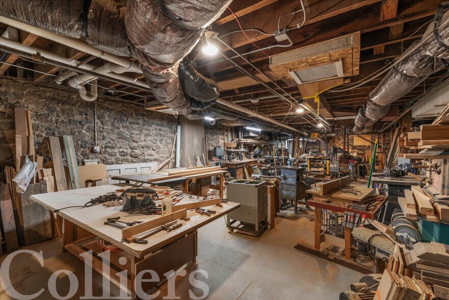 More Photos Of 1226 1st St S, Nampa Storefront Retail Office For Sale