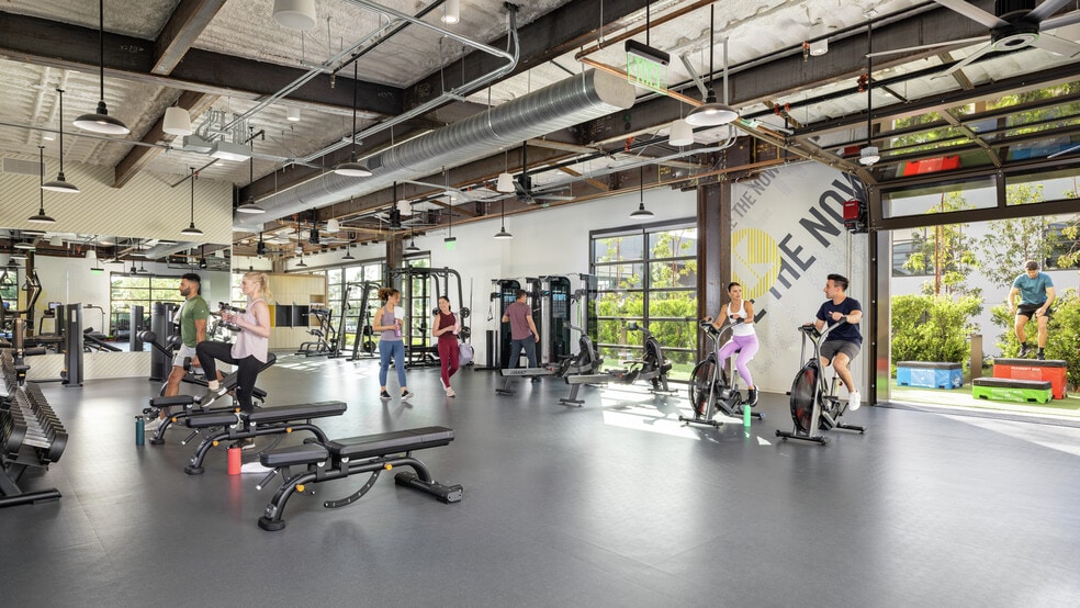 More Photos Of 140 Progress, Irvine Loft Creative Space For Lease