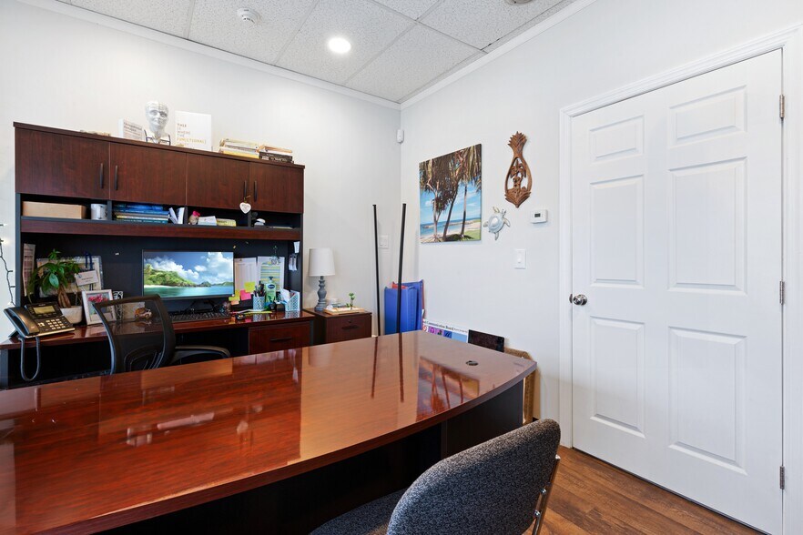 More Photos Of 1003 Wyoming Ave, Forty Fort Medical For Sale