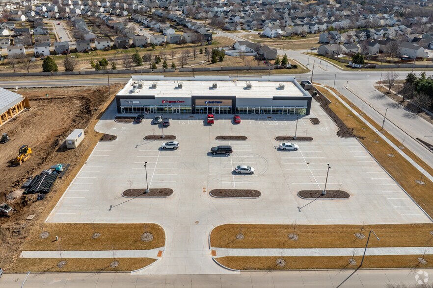 More Photos Of 8001 N 157th St, Bennington Storefront Retail Office For Lease