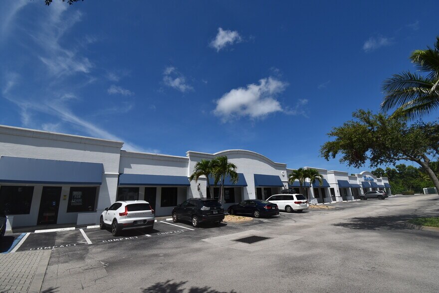 Primary Photo Of 2190 45th St, Vero Beach Storefront For Lease