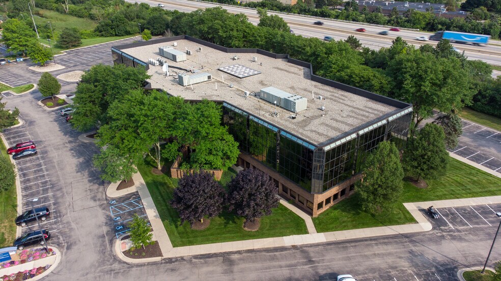 More Photos Of 900 Victors Way, Ann Arbor Office For Lease