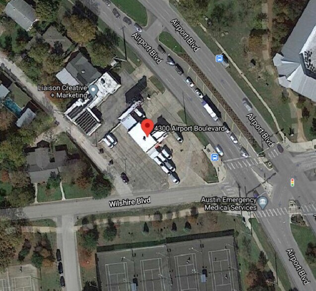 More Photos Of 4300 Airport Blvd, Austin Auto Dealership For Sale