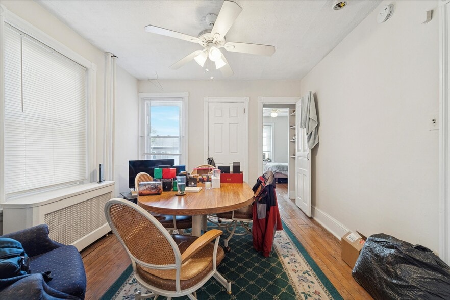 More Photos Of 222 Lippincott Ave, Ardmore Apartments For Sale