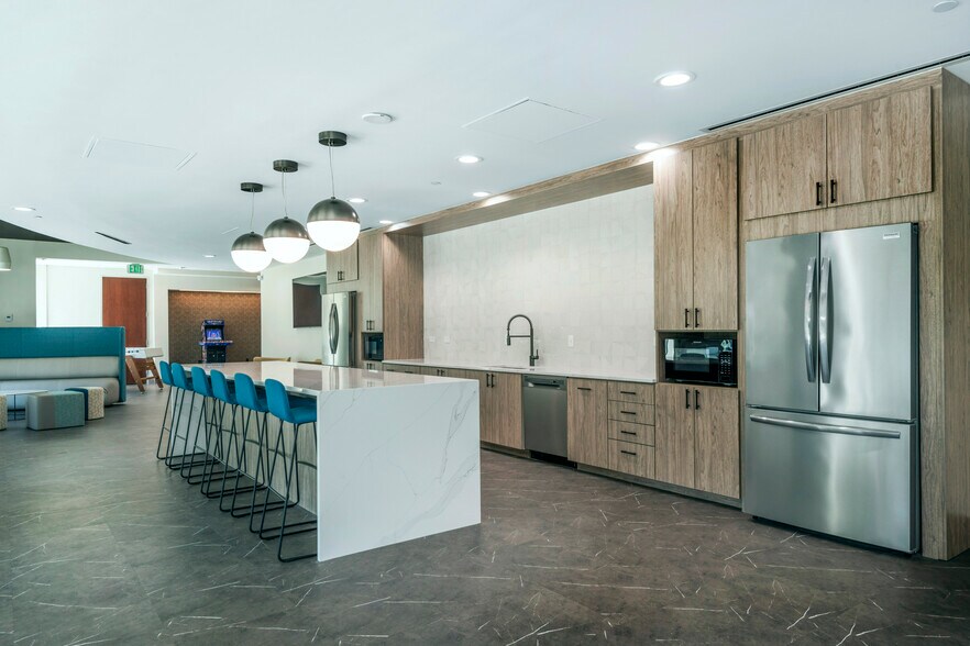 More Photos Of 1001 Winstead Dr, Cary Unknown For Lease