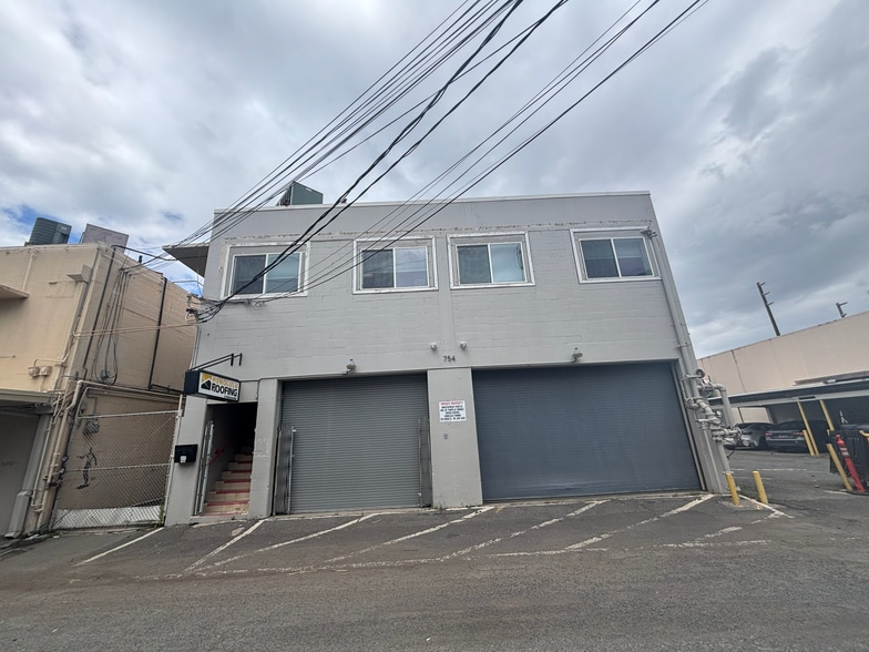 Primary Photo Of 754 Ilaniwai St, Honolulu Freestanding For Lease